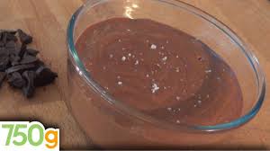 Recette De Philippe Conticini La Mousse Au Chocolat 750 Grammes Youtube Mousse Au Chocolat Mousse Au Chocolat Legere Recettes De Mousse