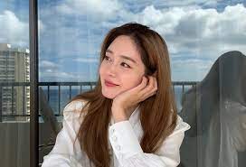 tv리포트=박귀임 기자 걸그룹 핑클 출신 배우 이진이 성유리 소속사 버킷스튜디오에 새 둥지를 틀고, 본격적인 활동에 돌입한다. ì„±ìœ ë¦¬ í•'í´ ë¦¬ì¦ˆì‹œì ˆ ê³µê°œ ì–´ì œ ì°ì€ ì¤„ ìŠ¤íƒ€íˆ¬ë°ì´