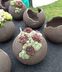 How To Make Cement Balloon Planters The Garden Concrete Garden Yard Design Front Yard Design