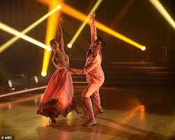 Aside from his impressive entertainment career, schulman spends time supporting local organizations and charities in new york city and nationwide. Dancing With The Stars Kaitlyn Bristowe And Nev Schulman Both Earn Perfect Scores For Two Dances Aktuelle Boulevard Nachrichten Und Fotogalerien Zu Stars Sternchen