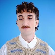 Sammie Morris's Instagram, Twitter & Facebook