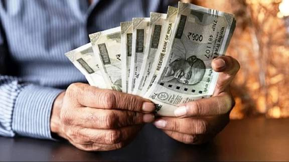 Haryana: DA hiked by 4 percentage points to 50% for government employees  and pensioners - India Today