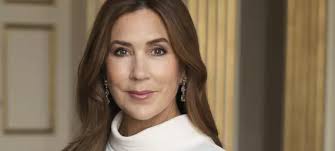 Dronning Mary: Ikke skjedd på 140 år