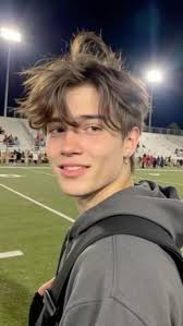 Fátima Saavedra (fatimamoraa_)