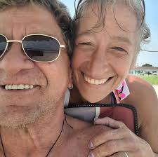 Does anyone know the name of the manager for Skowhegan Taco Bell/KFC? The  website doesn't list it. Thank you in advance!