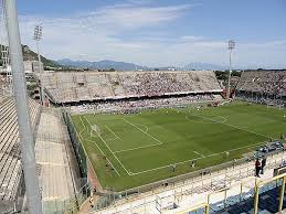 Salernitana, gli ultras contro le restrizioni negli stadi: Stadio Arechi Stadion In Salerno