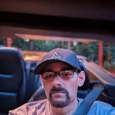 Noemi Hayes's Instagram, Twitter & Facebook