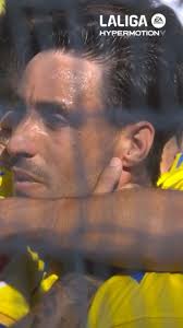 👶💛 Tinoco se ejercitó en el día de hoy con el primer equipo. 💪 ¡A por  más, Ismael!