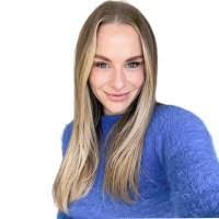 Tara Sandidge's Instagram, Twitter & Facebook