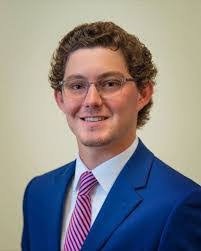 Dustin Mcrae's Instagram, Twitter & Facebook