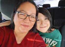 Native elder shares childhood experiences