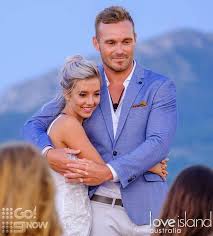 Love island australia is an australian dating reality show based on the british series love island. Erin Love Island Australia 2018 Cast Who Is Erin Barnett Why Did She And Eden Dally Split All The Details On Runner Up Ahead Of Show S Finale On Itvbe Ok Magazine