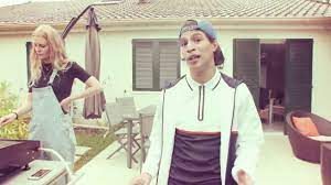 Bébé de bogota moha la squale 2020. Moha La Squale Bendero Youtube