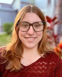 Julie Jackson's Instagram, Twitter & Facebook