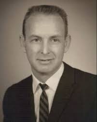 Samuel Bell's Instagram, Twitter & Facebook