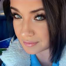 How to fix a poorly painted playhouse before Christmas?