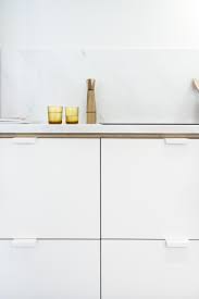 Panel recubierto de laminado decorativo hpl en ambas caras o posformado que tiene aplicación para frentes en mobiliario de cocina. Cubro Customized Ikea Kitchen Fronts Muebles De Madera Contrachapada Cocina Ikea Cubrir