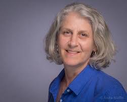 Anita Maffei's Instagram, Twitter & Facebook