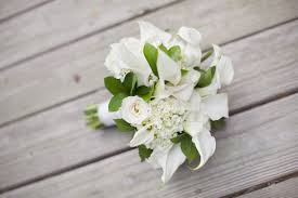 Bridal bouquet tutorial with fake flowers, this is artificial white lavender. Wedding Dress Story White Small Wedding Flowers