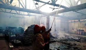 Cuaca di plumbon untuk hari ini, besok dan minggu. Pabrik Briket Di Depok Terbakar Radarcirebon Com