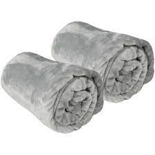 Dank des pflegeleichten materials trocknet die wohndecke äußerst schnell. Kuscheldecke Celina Im 2er Pack Kaufland De