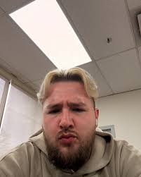 Sometimes it snows in April. Which it did. But none of these photos show  that.