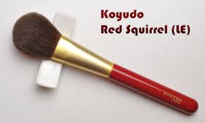 Brush Awards of 2012 – Sweet Makeup Temptations