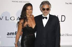 Andrea bocelli — vertigo (si forever 2019). Zusammen Mit Filmmogul Harvey Weinstein Versteigerte Heidi Klum Auf Der Amfar Gala In Cannes Moderne Kunst Stuttgarter Zeitung