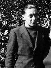 Il avait rejoint cet établissement après avoir quitté son. Robert Marchand L Ordre De La Liberation Et Son Musee
