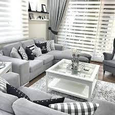 Best 25 Grey Living Room Curtains Ideas On Pinterest Black Grey Living Room Decor Grey And B Small Living Room Decor Apartment Living Room Living Room Interior