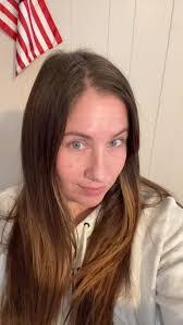 Karen Absher's Instagram, Twitter & Facebook