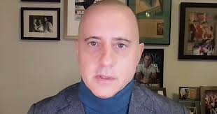 Norwegian cruise ship passengers protest after missed stops and reported  sewage woes: "We've been scammed"