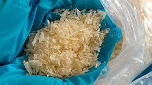 Wenn wir nicht aufhören, gehen wir drauf. Wie Eine Junge Mutter Von Crystal Meth Wegkam Bayern Sz De