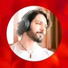 Mark Larwood, Marketing Director at CloudClevr shares his valuable insights 