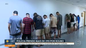 Polícia Civil do RJ prende dezenas por roubo, latrocínio e receptação