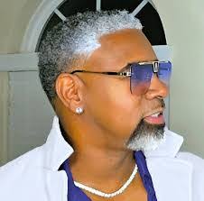 Dorothy Stepney's Instagram, Twitter & Facebook