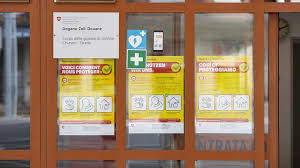 Das coronavirus geht um die welt, millionen sind erkrankt. Coronavirus Mit 1000 Plakaten Gegen Eine Ausbreitung Werbung