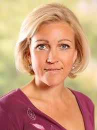 Ansprechpartner*innen