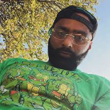 Another day another dollar !!$$ 💪🏾💪🏾🤲🏾🤲🏾