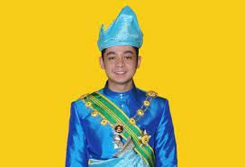 Foto keluarga yang amat mulia tengku dato' setia muhammad yusof shah. Tengku Hassanal Dimasyhur Tengku Mahkota Pemangku Raja Pahang Semasa Mstar