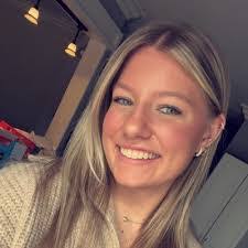 Lana Rowland's Instagram, Twitter & Facebook