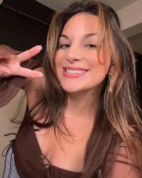 I'm bringing selfies back…🎶