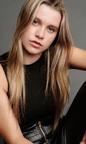 Hide and Seek (Short 2018)