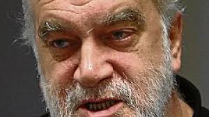 El fútbol suele ser una excusa"