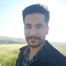 Is the Kubo formula of graphene conductivity correct for all frequency  range?