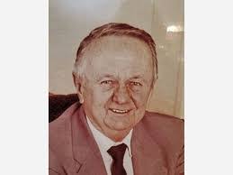 Carl Bloomer's Instagram, Twitter & Facebook