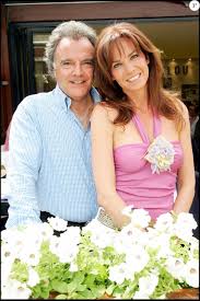 Rosalie van breemen (born august 2, 1966) is a former dutch model, a presenter and a journalist. Alain Afflelou Et Rosalie Van Breemen Etaient Maries Entre 2002 Et 2008 Dans Un Entretien Accorde Le 10 Janvier 2019 A Paris Match Anouchka Delon A Evoque Le Purepeople