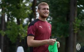 I've got experience and i'm very happy to be back. Milan To Send Pobega On Loan To Get Consistent Playing Time The Rossoneri Are Looking For A Serie A Team For Him Rossoneri Blog Ac Milan News