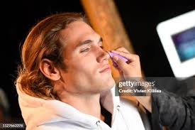 Adam Pu and guests attend the Privé Alliance LA's Fashion... News Photo