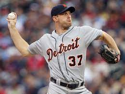 Nationals star max scherzer left this evening's start against the giants in the first. Max Scherzer Signs 1 Year 15 5 Million Deal With Tigers Avoids Arbitration Sbnation Com